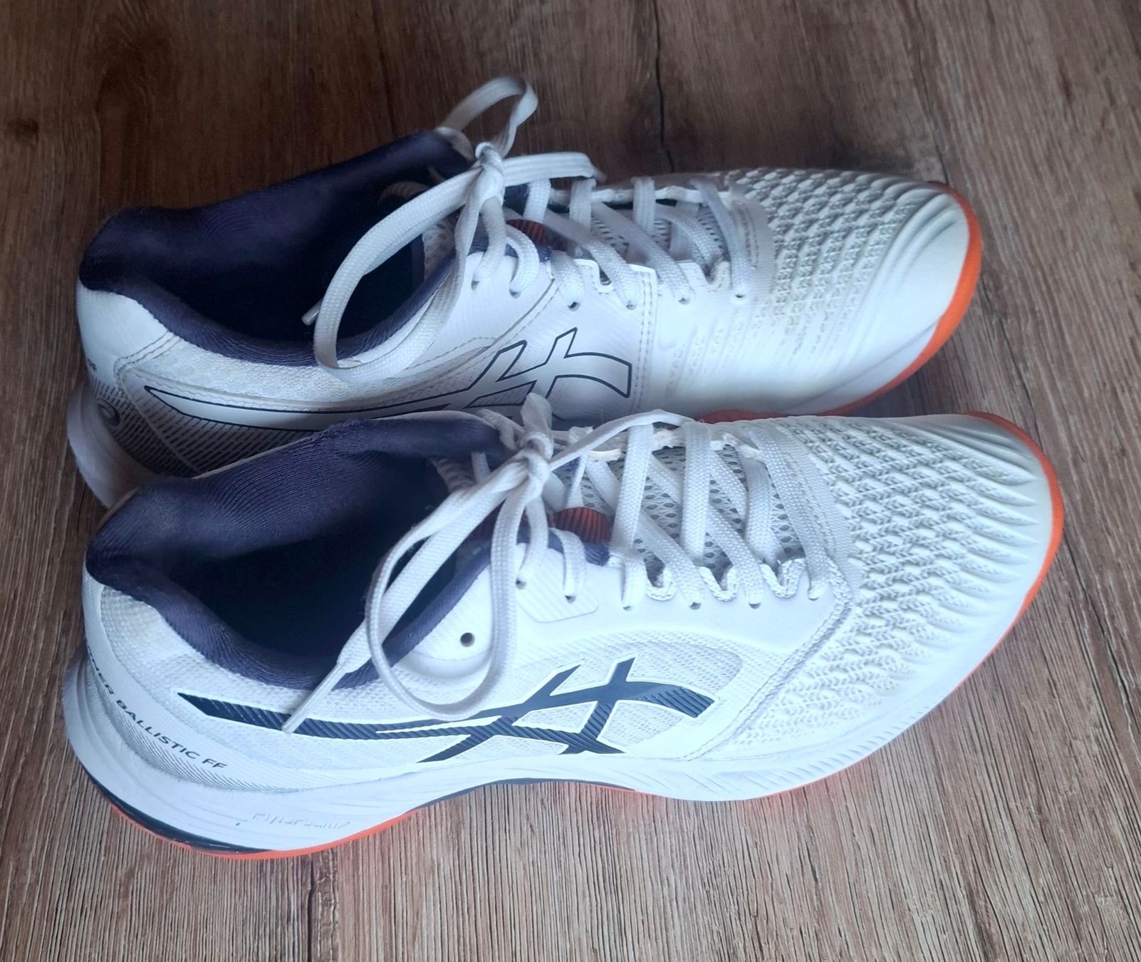 Asics Scarpe da uomo: Asics Schuhe 40,5 – Usato da Buttisholz venduto da valiuga 4
