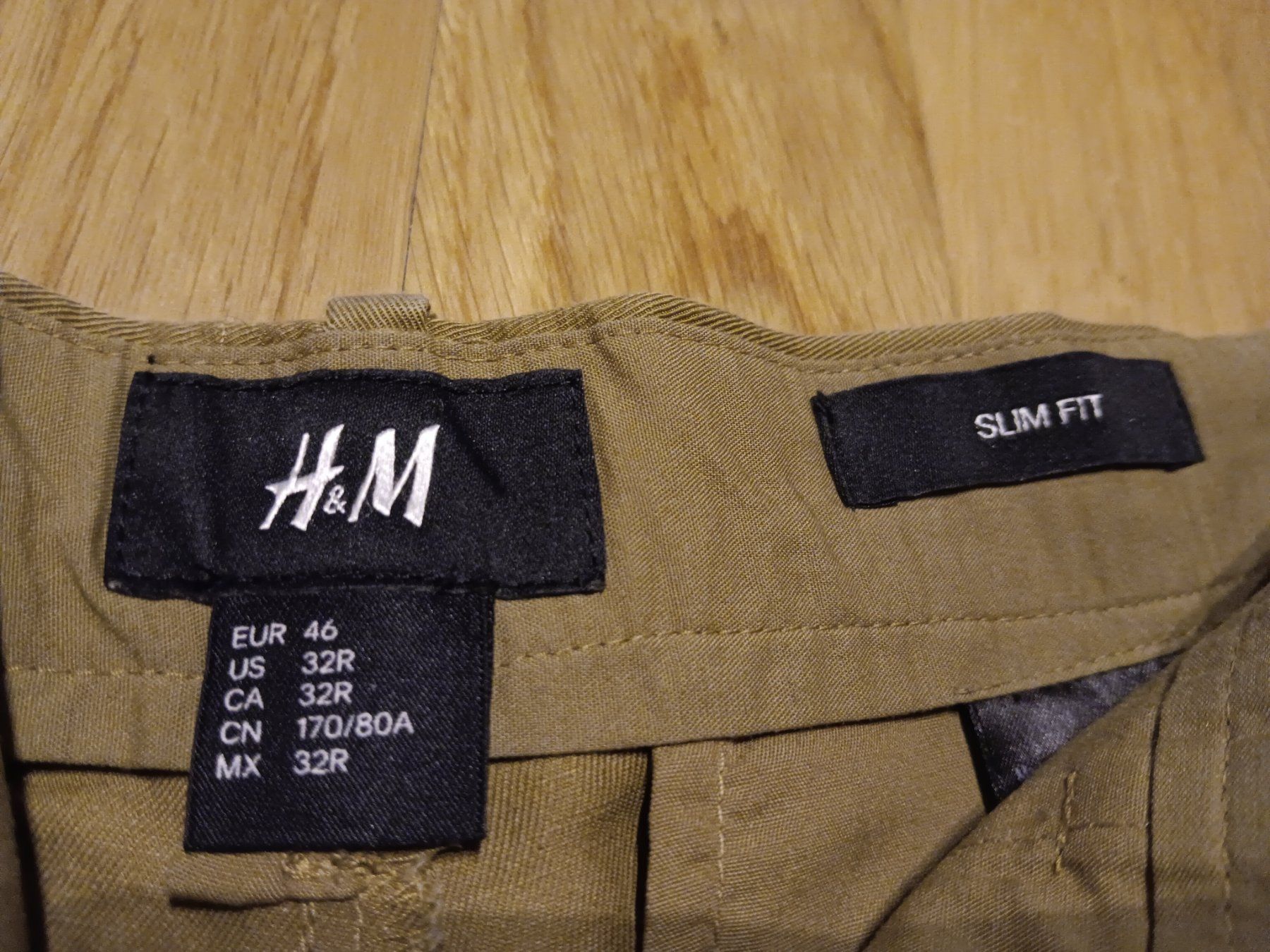 H&M Hosen: Herren  kurze Hose Slim Fit ,Gr.EUR 46 – Neu (gemäss Beschreibung) aus Oftringen von Jul.ia 2