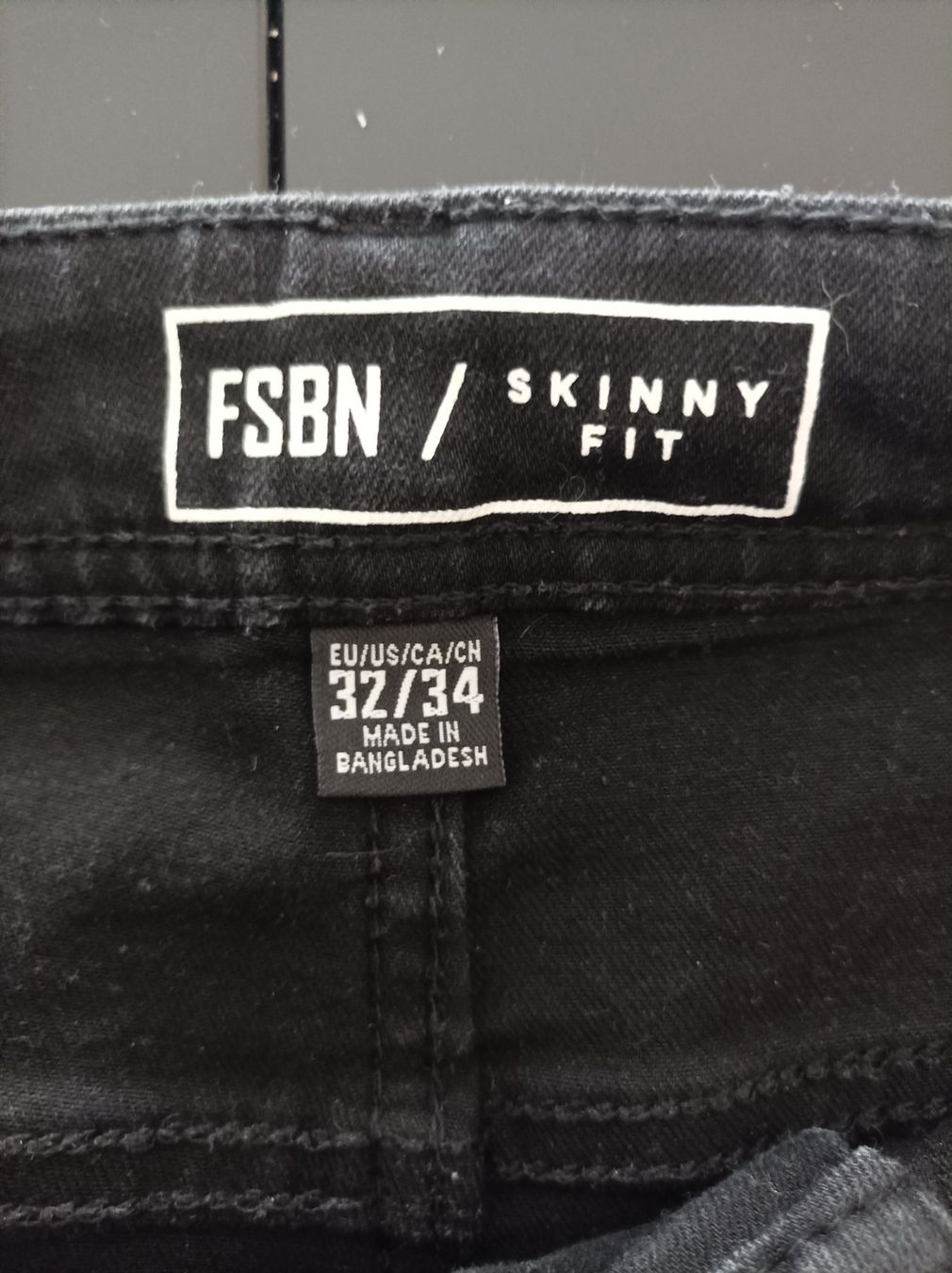 C&A Jeans: Herren - Jeans – Usato da Mühlethurnen venduto da Monibey80 1