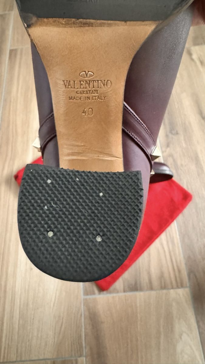 Valentino Scarpe da donna: Valentino Damenstiefel mit Absatz Grösse 40 – Usato da Bubikon venduto da Mtr1608 8