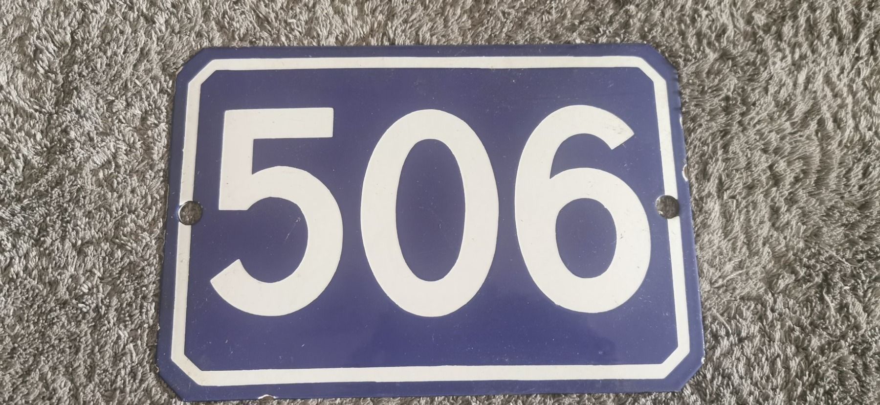 Ecriteaux: Antikes Hausnummernschild 506 – D'occasion à Gunzgen par 0Aurin0