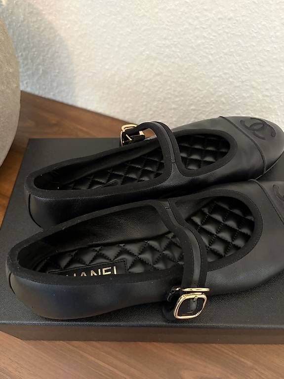 Scarpe da donna: Chanel Mary Janes Grösse 39 – Usato da Unterägeri venduto da mar_96hk 3
