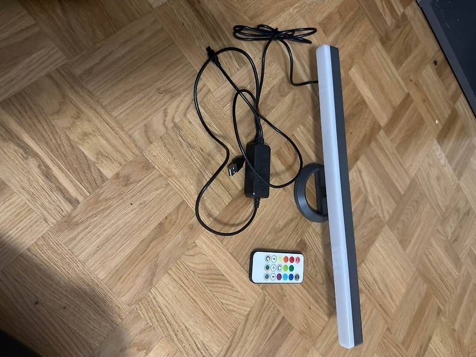 Lampade: Barre lumineuse LED RGB  éclairage dambiance – Usato da Meyrin venduto da catarinalopes96 1