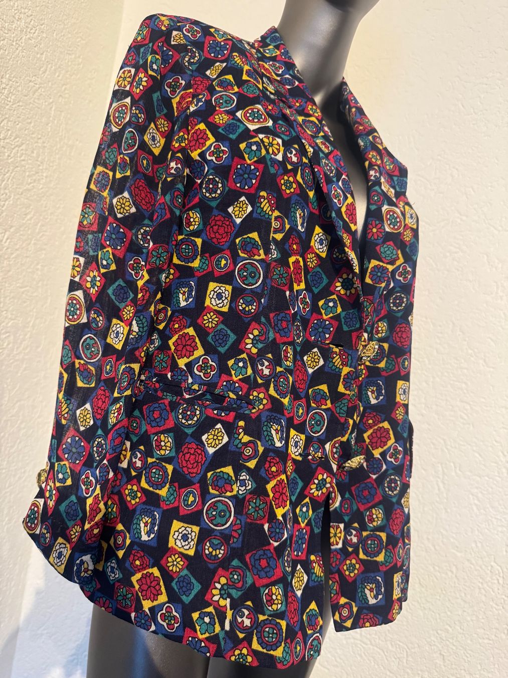 Giacche: Farbenfroher Vintage Blazer Grösse L – Usato da Frenkendorf venduto da Style365 3