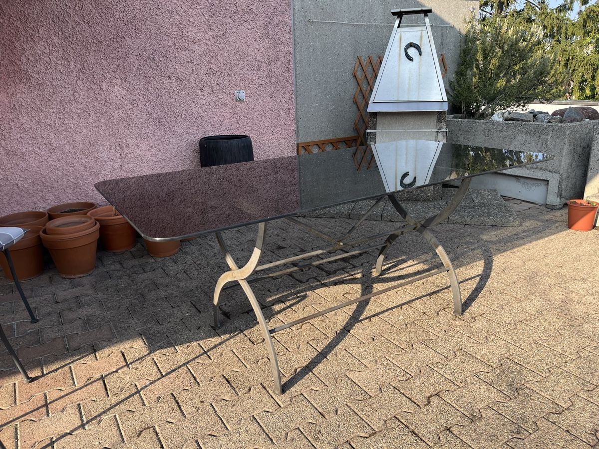 Tavoli: Gartentisch mit Glasplatte und Metallgestell – Usato da Zürich venduto da deli92 1