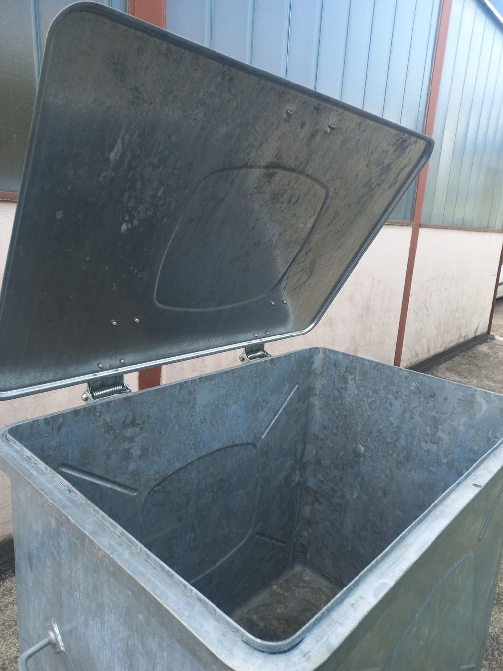 Altro per Ufficio & Commercio: Abfallcontainer Kehrichtcontainer Müllcontainer Container 4 – Usato da Dulliken venduto da Classiclerch4657 5