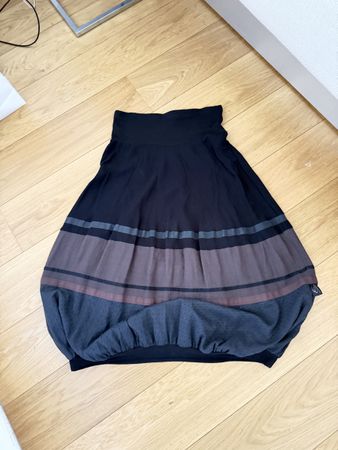 Jupe Cop Copine noir et marron en bon état général