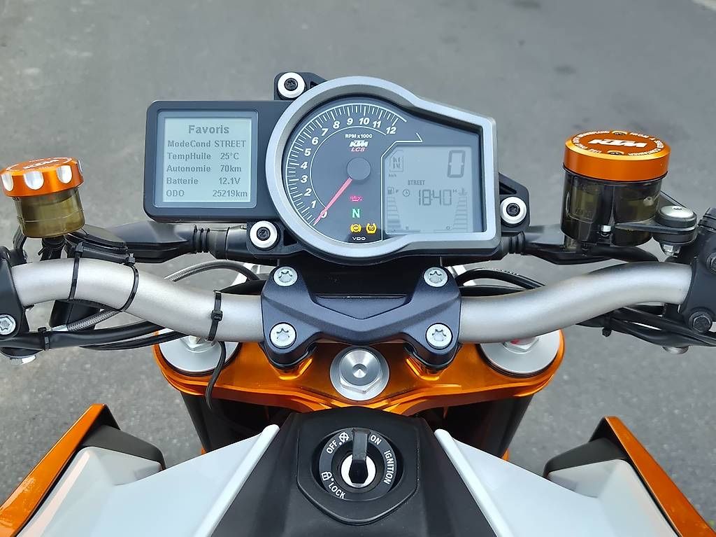 KTM Strada: KTM Super Duke R Special Edition – Usato da Vésenaz venduto da mar_xpz7 3