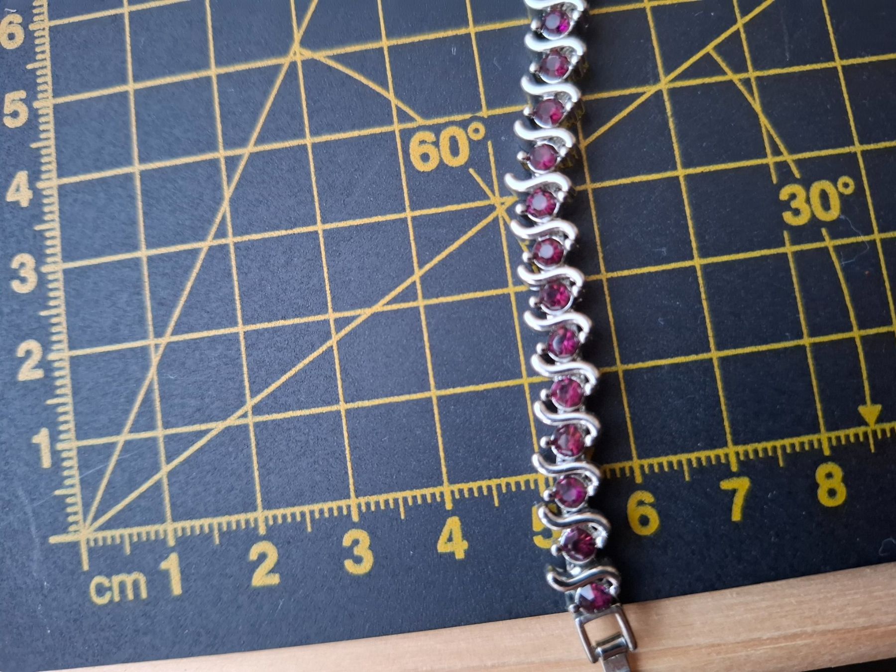 Bracciali & Braccialetti: Armband – Usato da Zwieselberg venduto da Halifaxmendusli 3