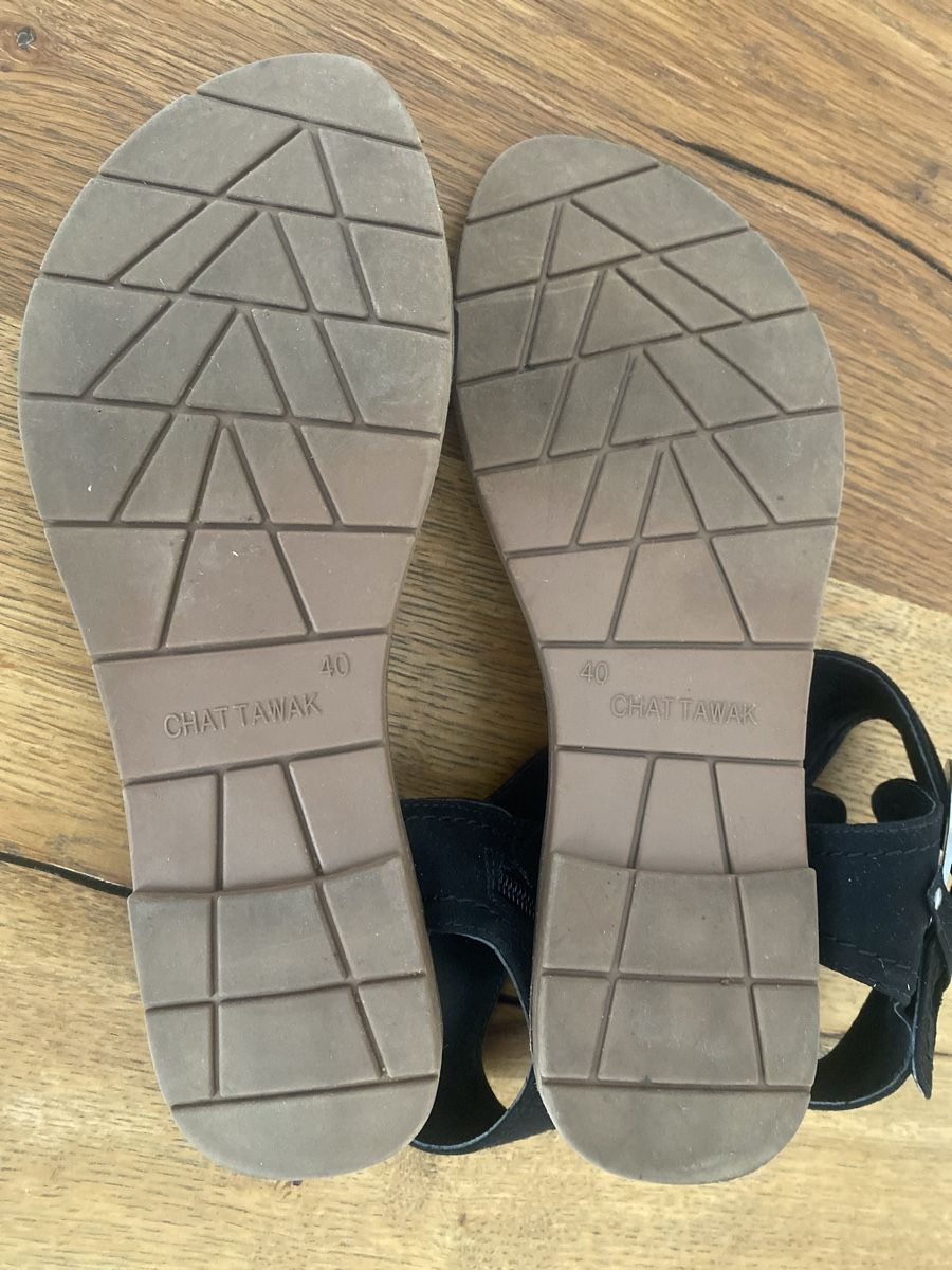 Chaussures femmes: Sandalen – D'occasion à Beride d. Bedigli. par Connina 4
