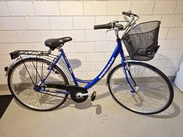 Damenvelo Neuwertig Fahrbereit 