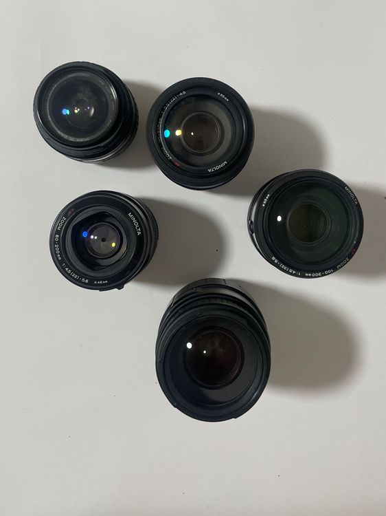 Minolta Fotocamera: Minolta Dynax 700si mit 5 Objektiven – Usato da Thun venduto da spring23 1