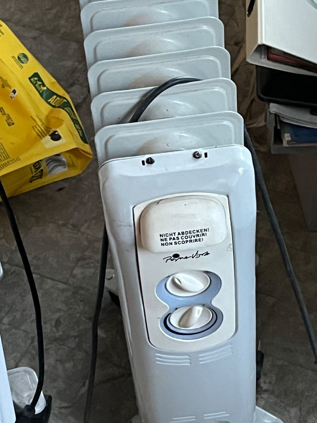 Radiateurs: Elektroofen – D'occasion à Präz par janneric