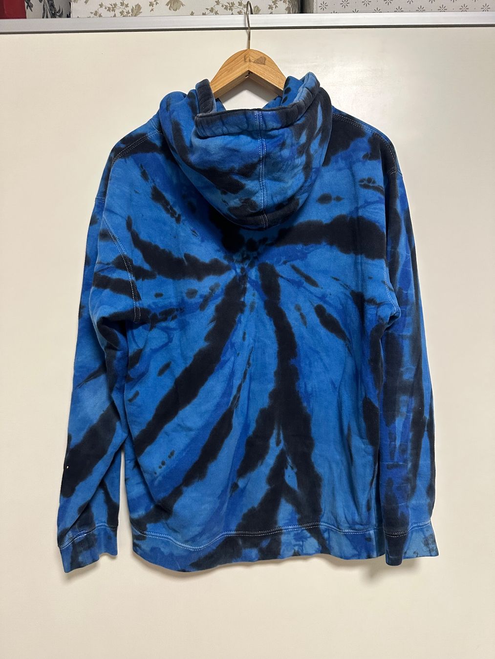 Maglioni & Felpe: Naruto Blaue Kaputzenpullover bei Hypland GrM – Usato da Basel venduto da iulia_haul 2