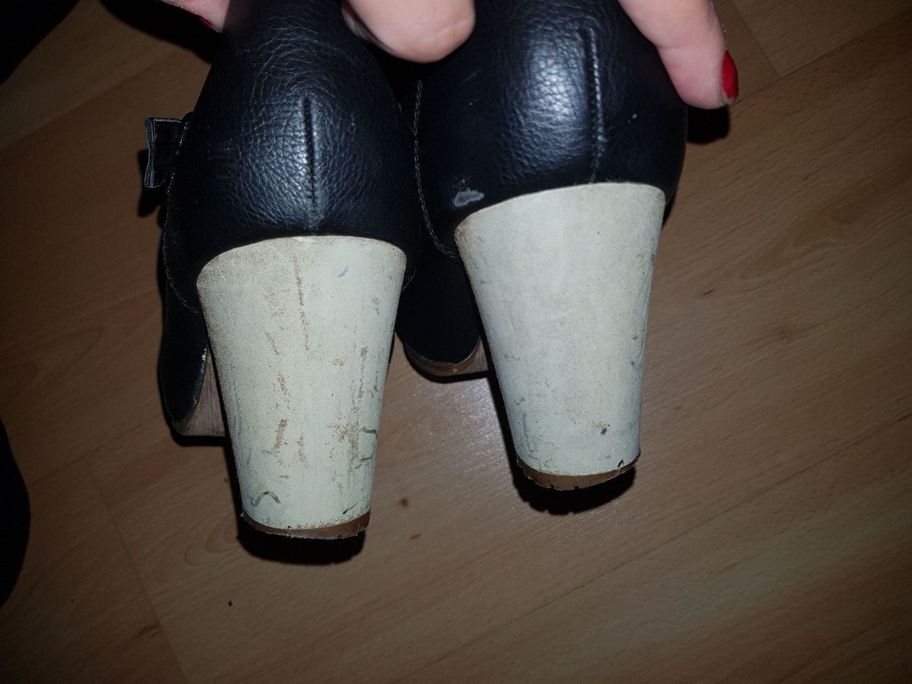 Scarpe da donna: Stiefeletten, Marke LOIS – Usato da Schöfflisdorf venduto da CrRG21 4