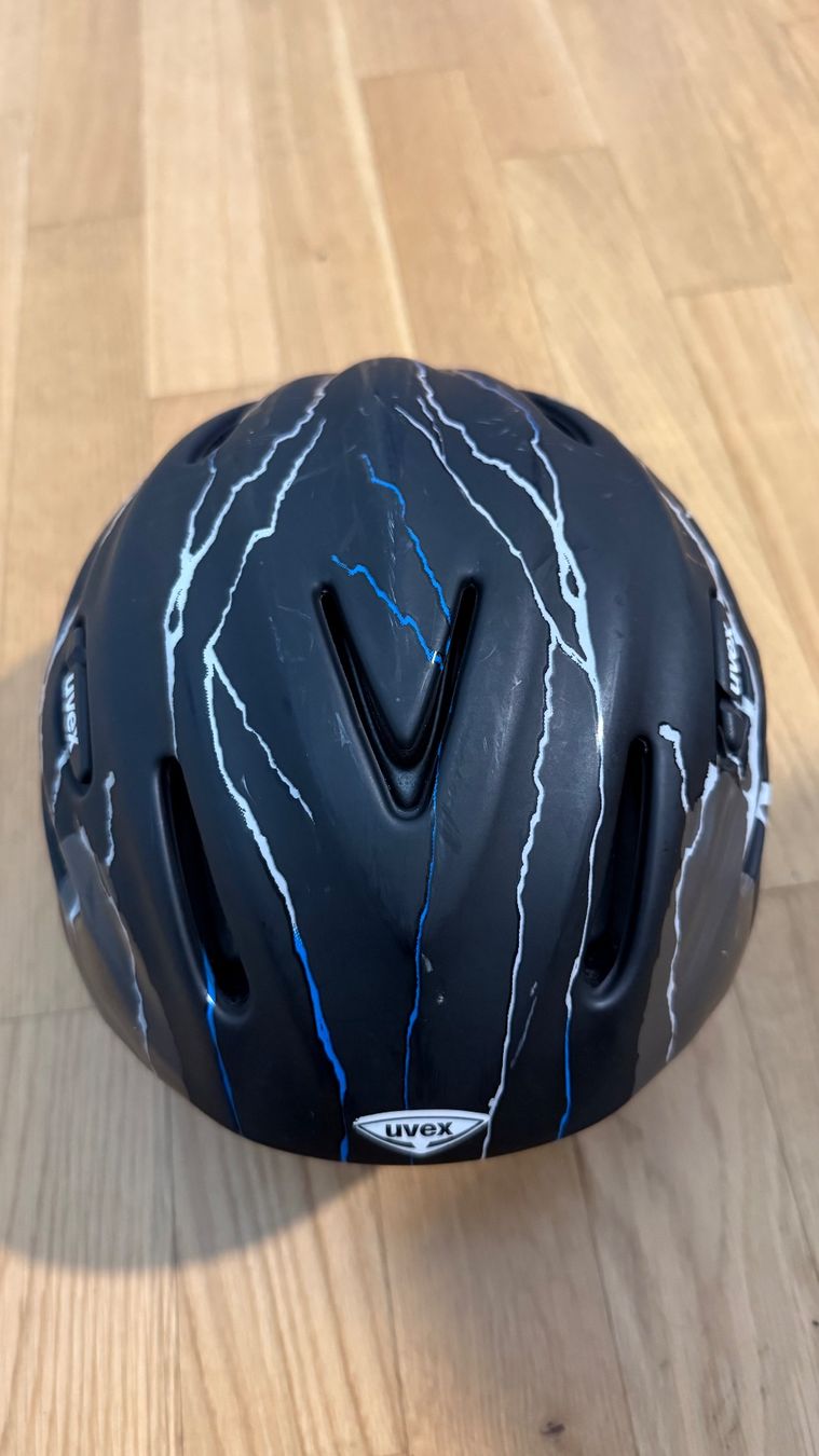 Uvex Caschi: Uvex Ski Helm – Usato da Biel/Bienne venduto da mil_28g8