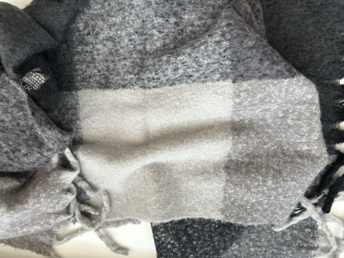 Foulard & Sciarpe: Écharpe viscose/laine – Nuovo e nell'imballaggio originale da Vouvry venduto da tintin2308 2