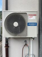 Toshiba Air Conditioner RAS-10PAVPG-E (Aussen- & Innengerät)