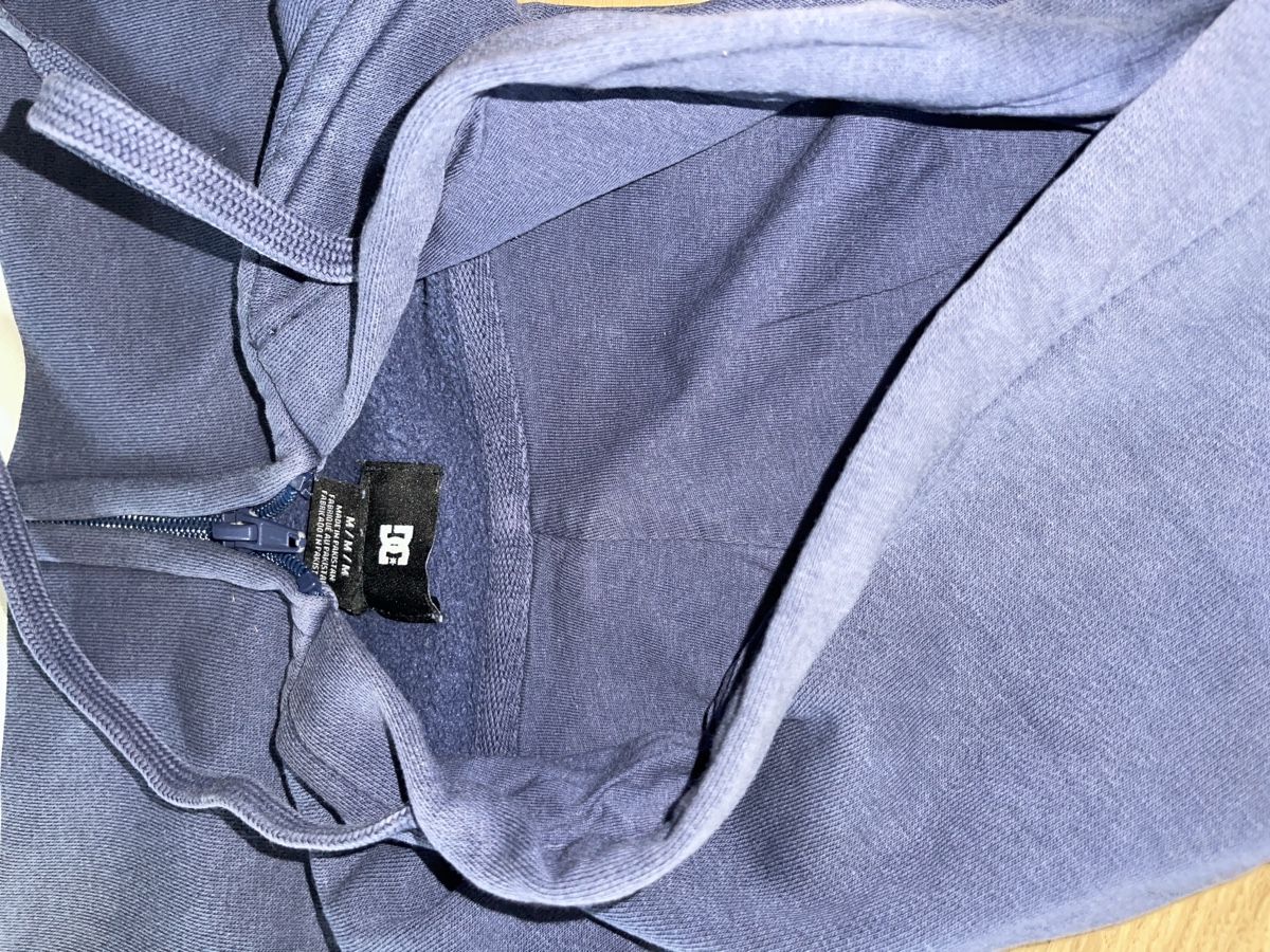 Giacche: DC Hoodie / Kapuzenpullover Blau Gr. M – Usato da Bützberg venduto da dan_jhn9 1