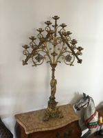 Candélabre en bronze d église