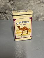Scatola di latta Camel Filters Vintage made in USA