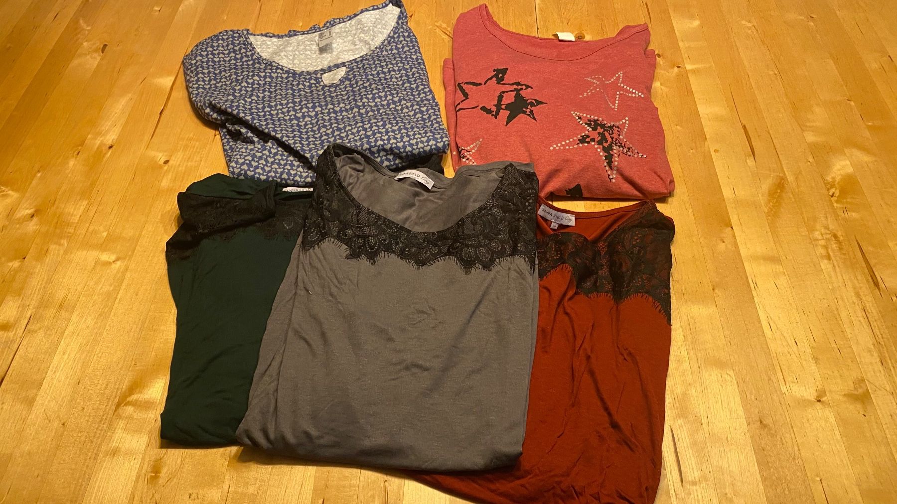 T-shirt: Damen T-Shirts Set, Grösse 52 – Usato da Zürich venduto da Timi80
