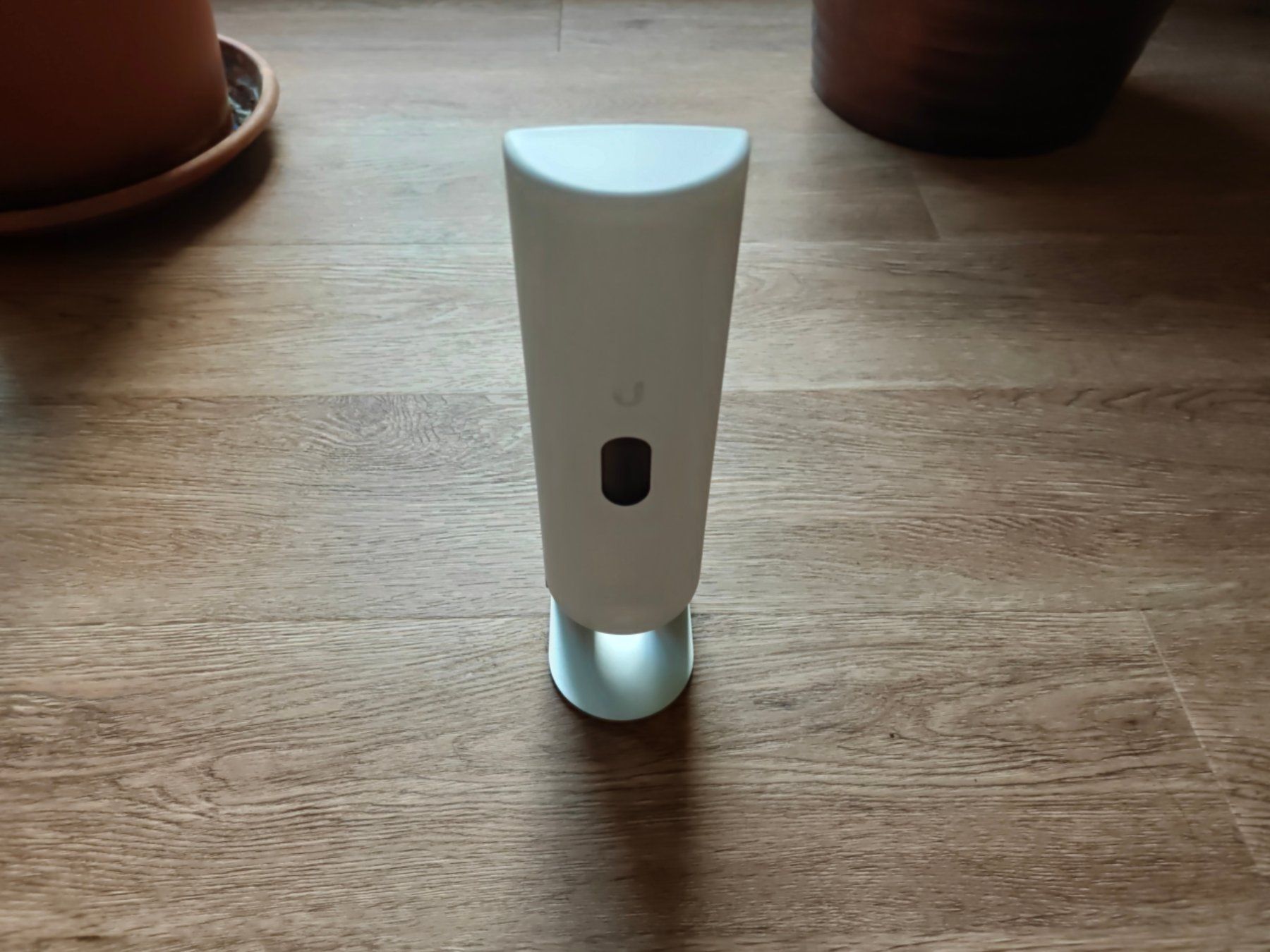 Unifi Modem & Router: Ubiquiti UniFi LTE Pro – Usato da Kefikon TG venduto da Mitx 2