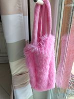 Sac épaule tout doux rose, avec pressions, neuf jamais porté