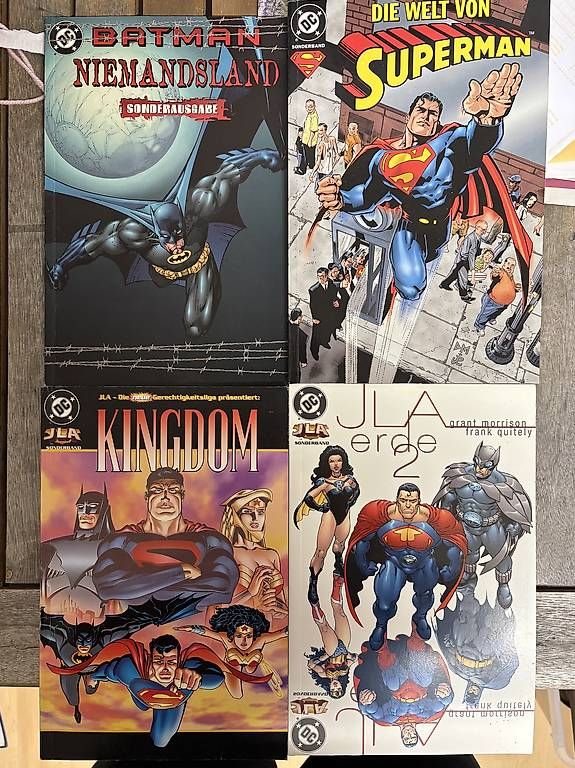 Comics: DC Comic Specials 22 Bände – Gebraucht aus Schleinikon von kar_8ww7 7