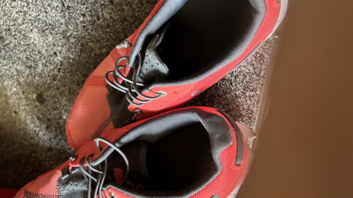 On Scarpe da donna: On Cloud Damen Laufschuhe – Usato da Balsthal venduto da wasserente 3