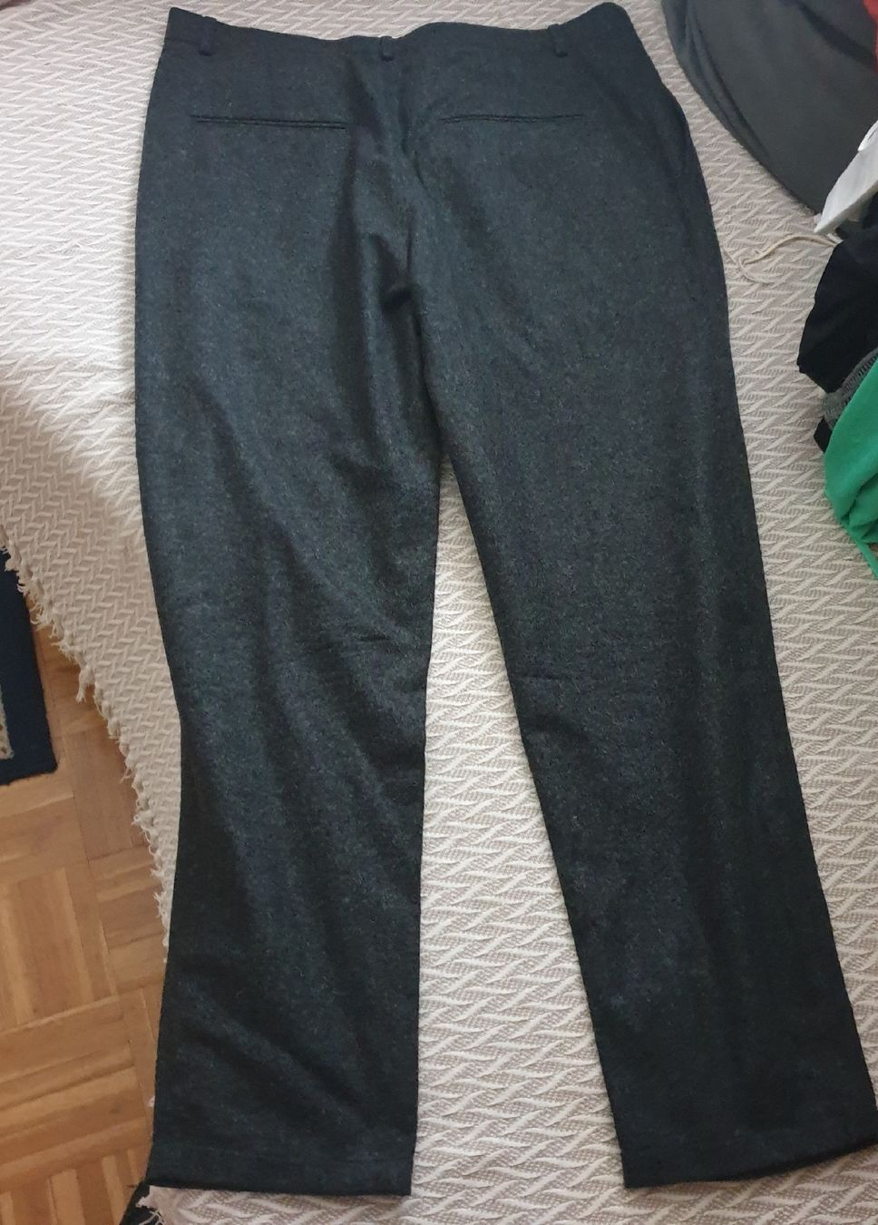 Cos Pantalons: Cos neu Hose Gr. 52 – Neuf (Voir description) à Frenkendorf par Moon111