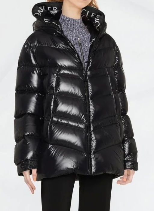 Moncler Jacken: Moncler Clair Giubbotto – Neu (gemäss Beschreibung) aus Rupperswil von nes_qs52