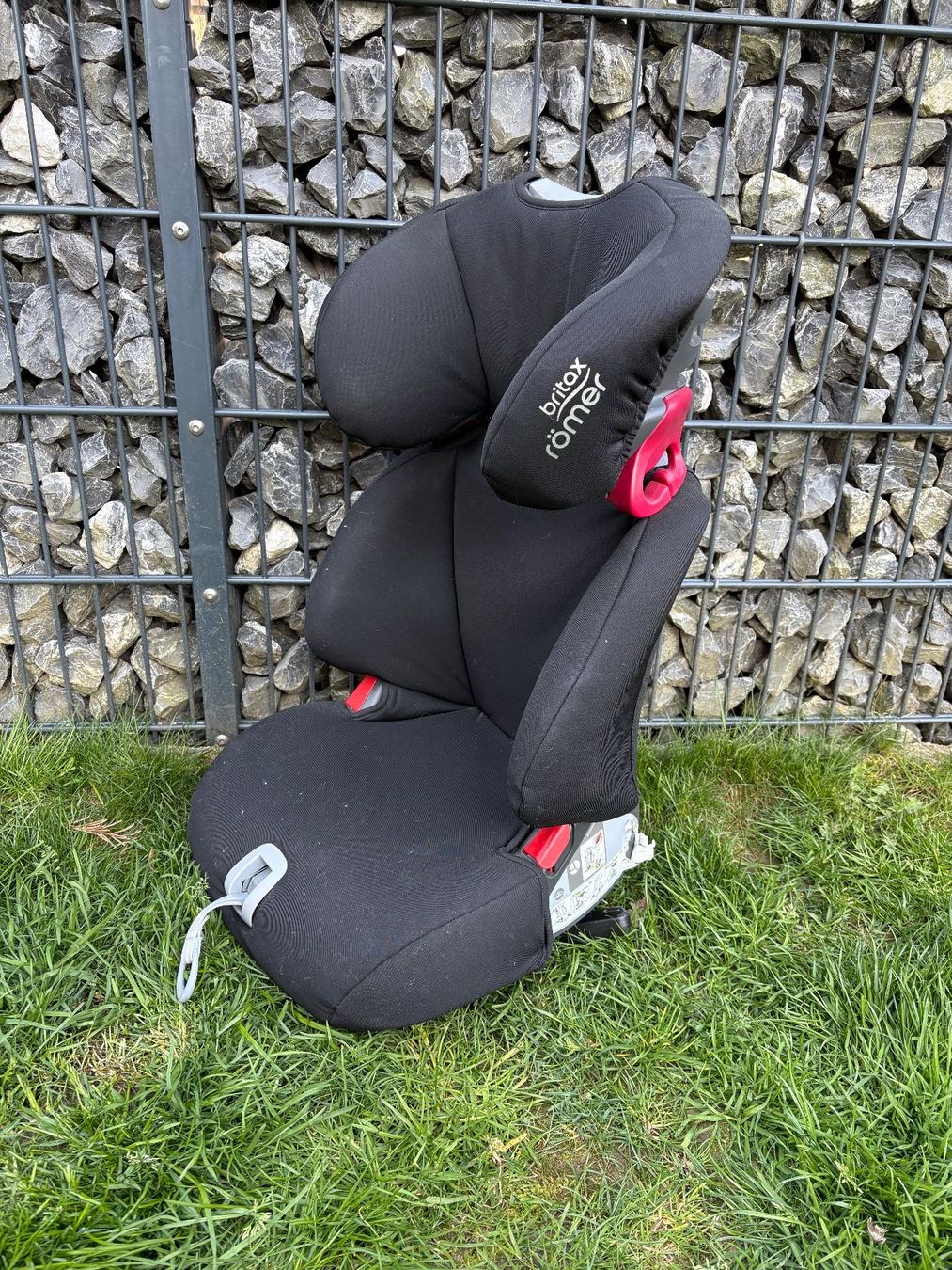 Britax Römer Seggiolini per auto: Britax Römer Kindersitz Discovery SL – Usato da Hägendorf venduto da Summi 1