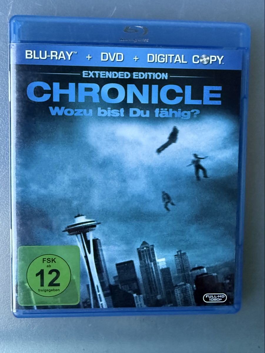 Tutti i DVDs: Chronicle Blu-ray + DVD + Digital Copy – Usato da Oberried Brienz venduto da Chyara