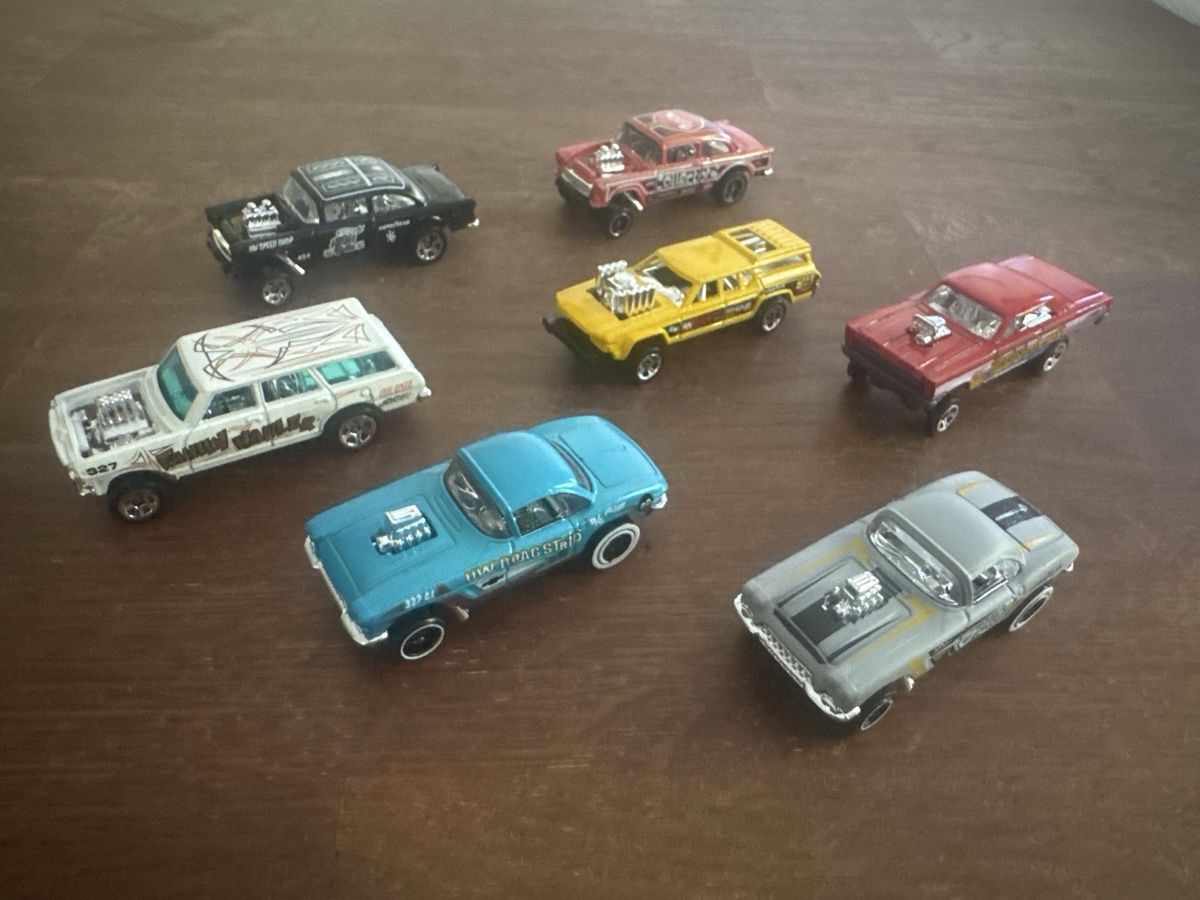 Hot Wheels Modellini d'auto: Hot Wheels Gasser 8er Set – Nuovo (secondo la descrizione) da Liebefeld venduto da Tatts81
