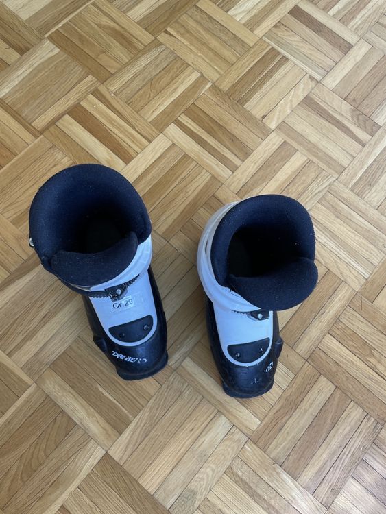 Chaussures garçon: Dalbello Skischuhe Grösse 22,5 Occasion – D'occasion à Uznach par jiri.prasil 2