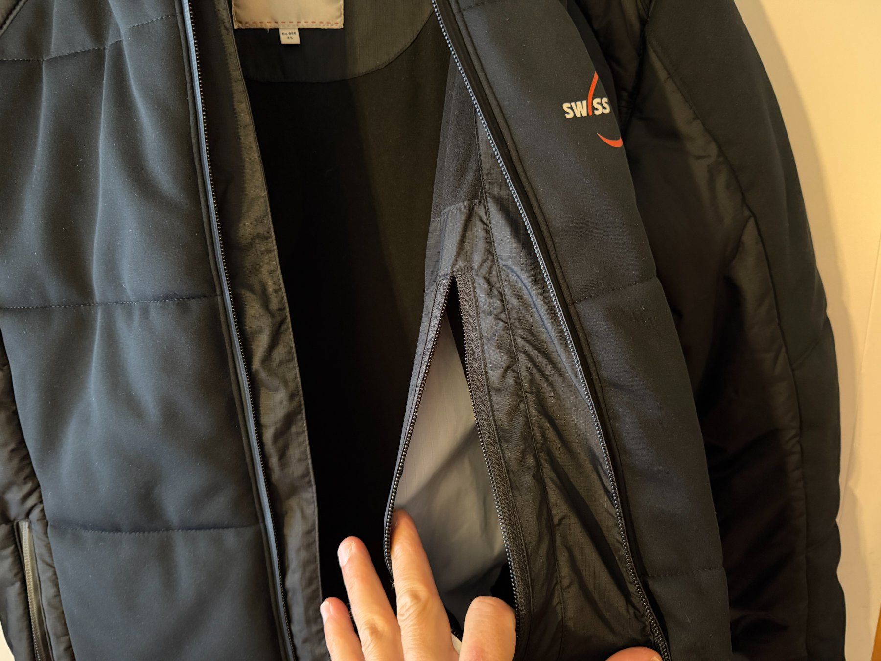 Giacche: Swiss Cycling HAKRO Function Jacke Grösse XS, schwarz – Usato da Lengnau BE venduto da riodac 7