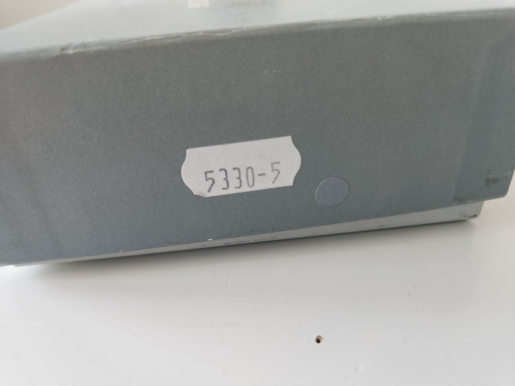 Rolex Scatole porta orologi: Original Rolex Box Ref 5330-5 – Nuovo e nell'imballaggio originale da Stäfa venduto da Brunati-Uhren 4