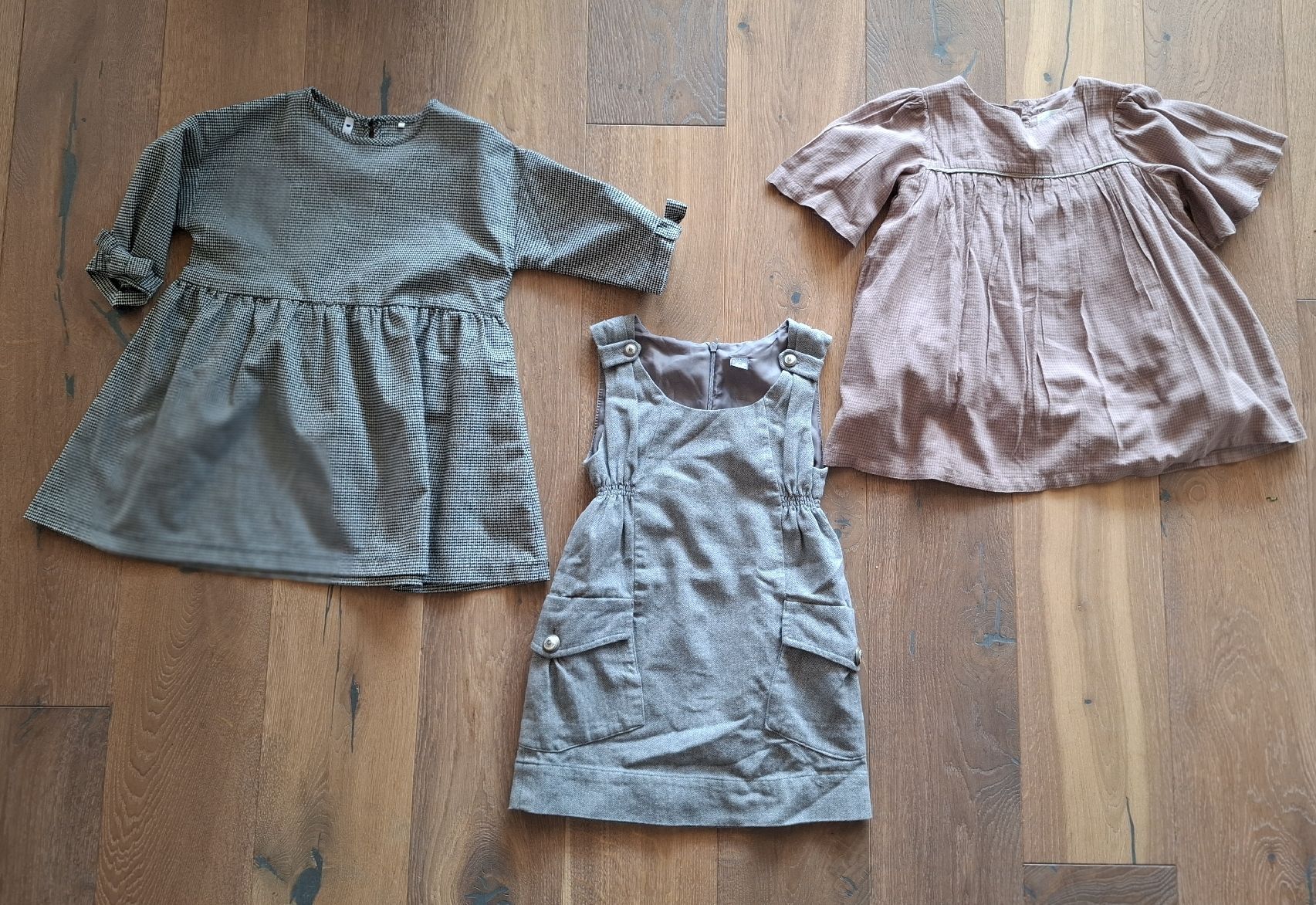 Lotti & Set di vestiti: Kleiderpaket 10 Stück 110 – Usato da Alpthal venduto da Ing3_rid 4