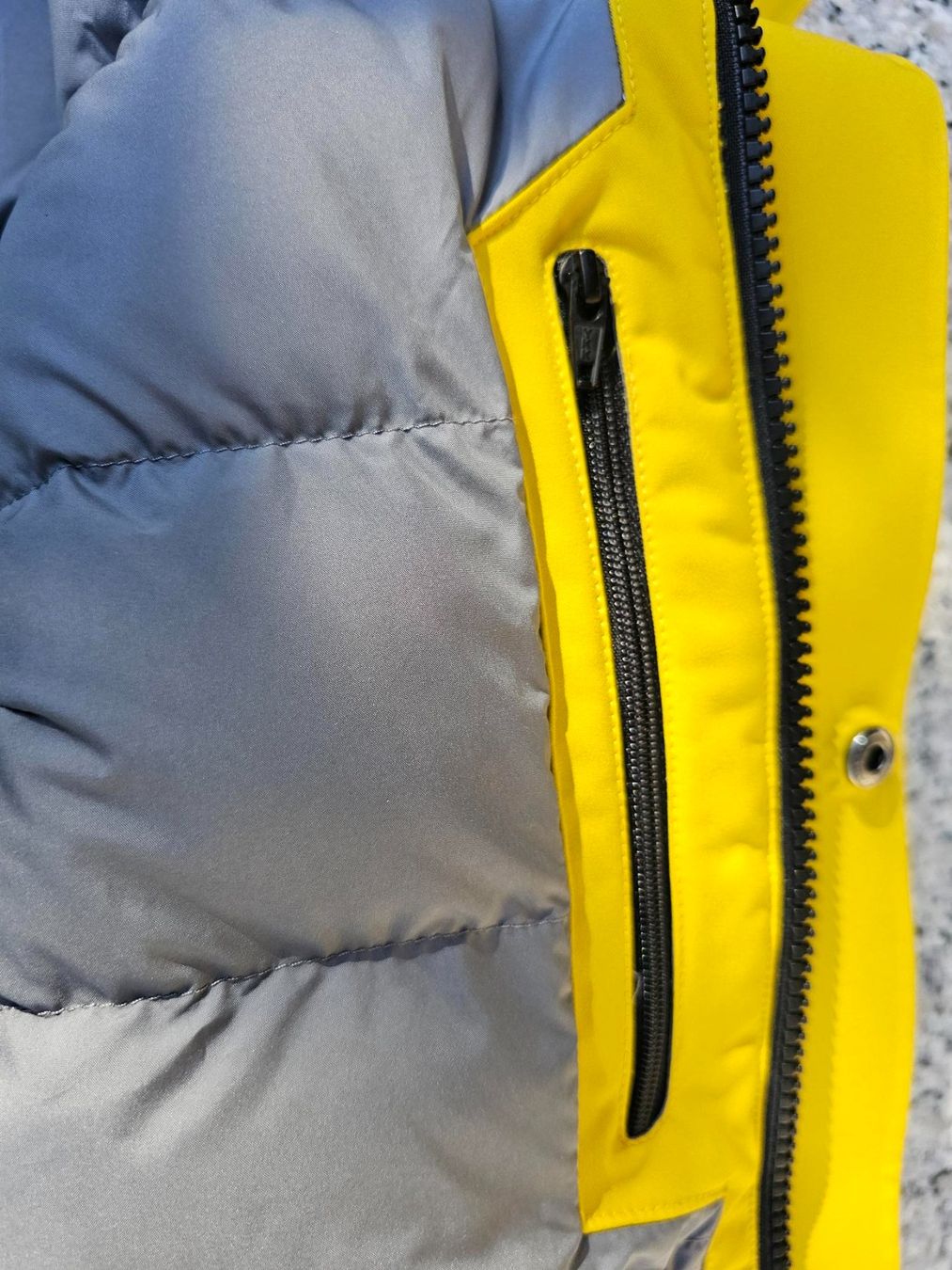 Peak Performance Giacche: Winterjacke Peak Performance – Nuovo (secondo la descrizione) da Münchenbuchsee venduto da pisa87 5