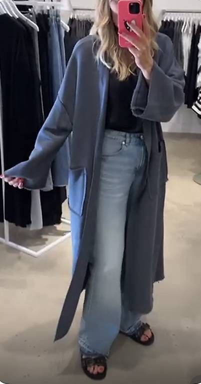 Cappotti: Sweat Mantel Gr. M – Usato da Stäfa venduto da DearDarling 2