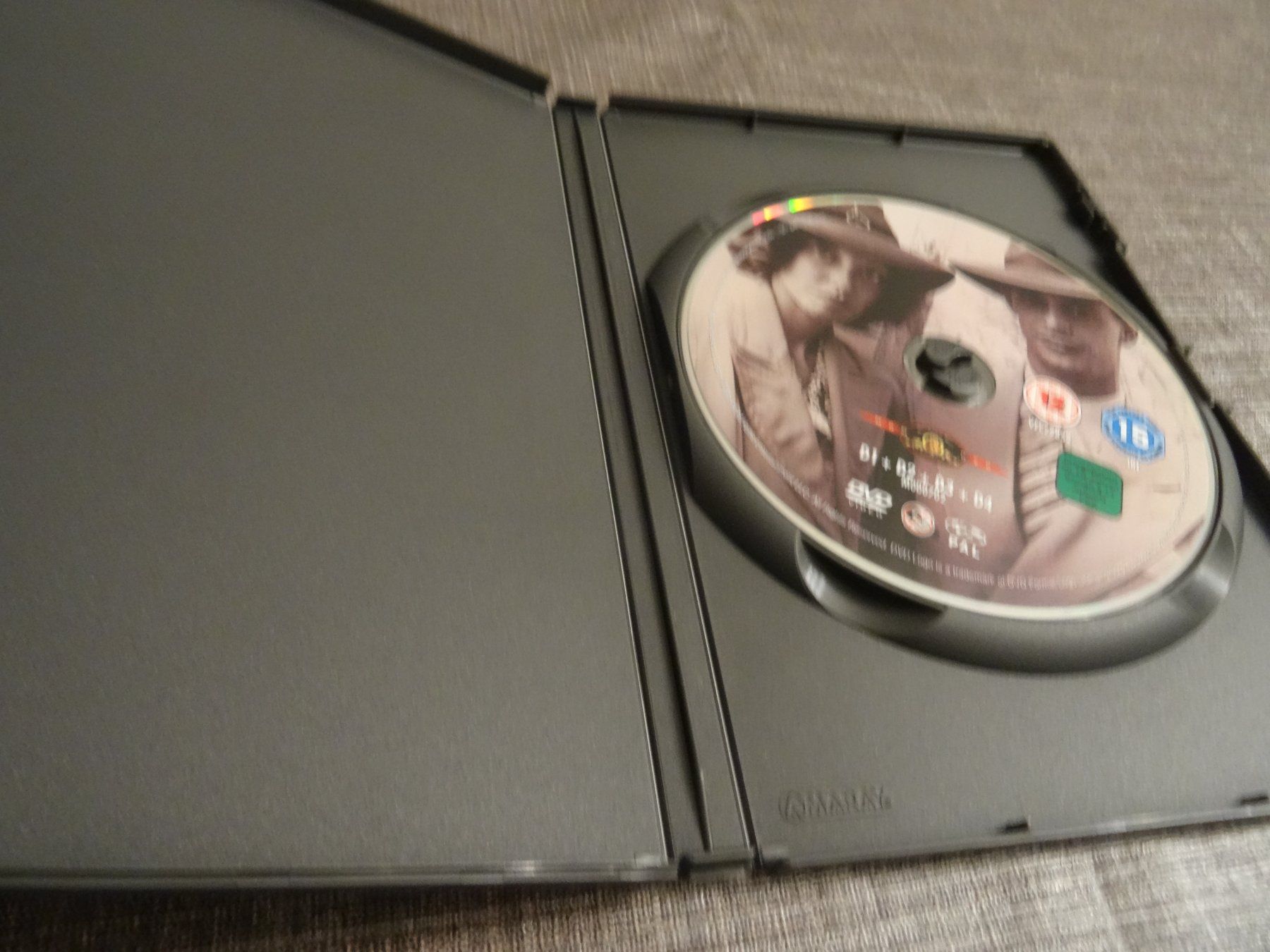 Tutti i DVDs: Diebe wie wir DVD – Usato da Olten venduto da Disc-Verkauf 1