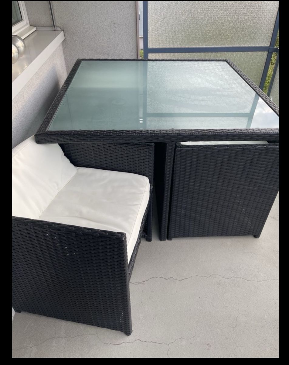 Tische: Balcony table and chair – Gebraucht aus Wallisellen von tugc