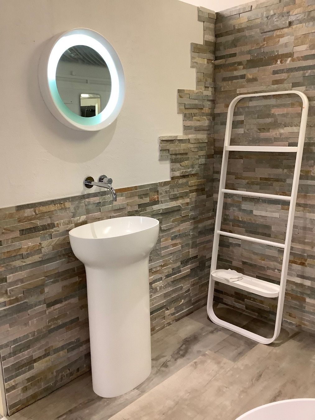 Installations & Meubles: Waschtischsäule K1 Stone Mineralwerkstoff – Neuf (Voir description) à Amriswil par deluxe_bad