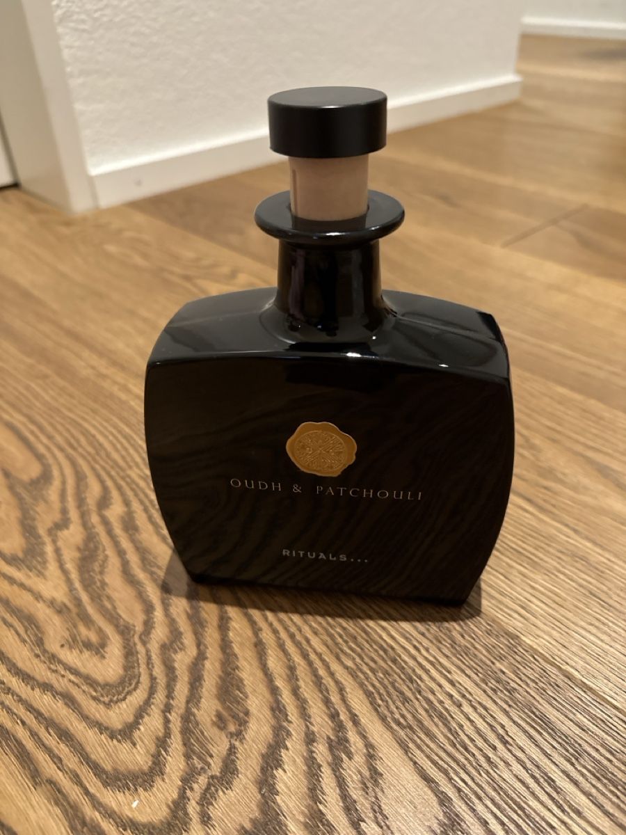 Rituals Profumi & Eau de Toilette: Rituals Duft Flasche Oudh & Patchouli, Winterduft! – Usato da Schmerikon venduto da AlbaB