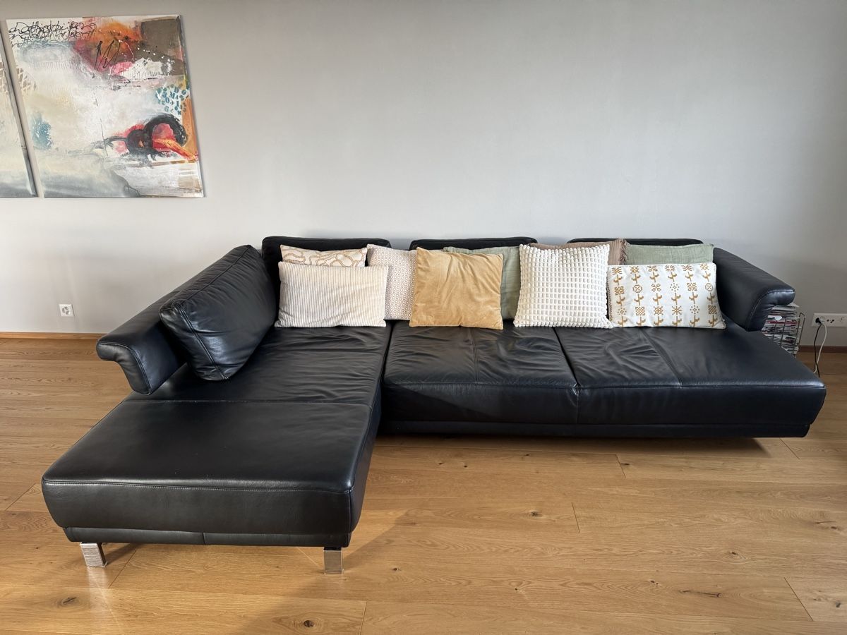 Sofas: Ecksofa Leder schwarz – Gebraucht aus Grenchen von Levv 1