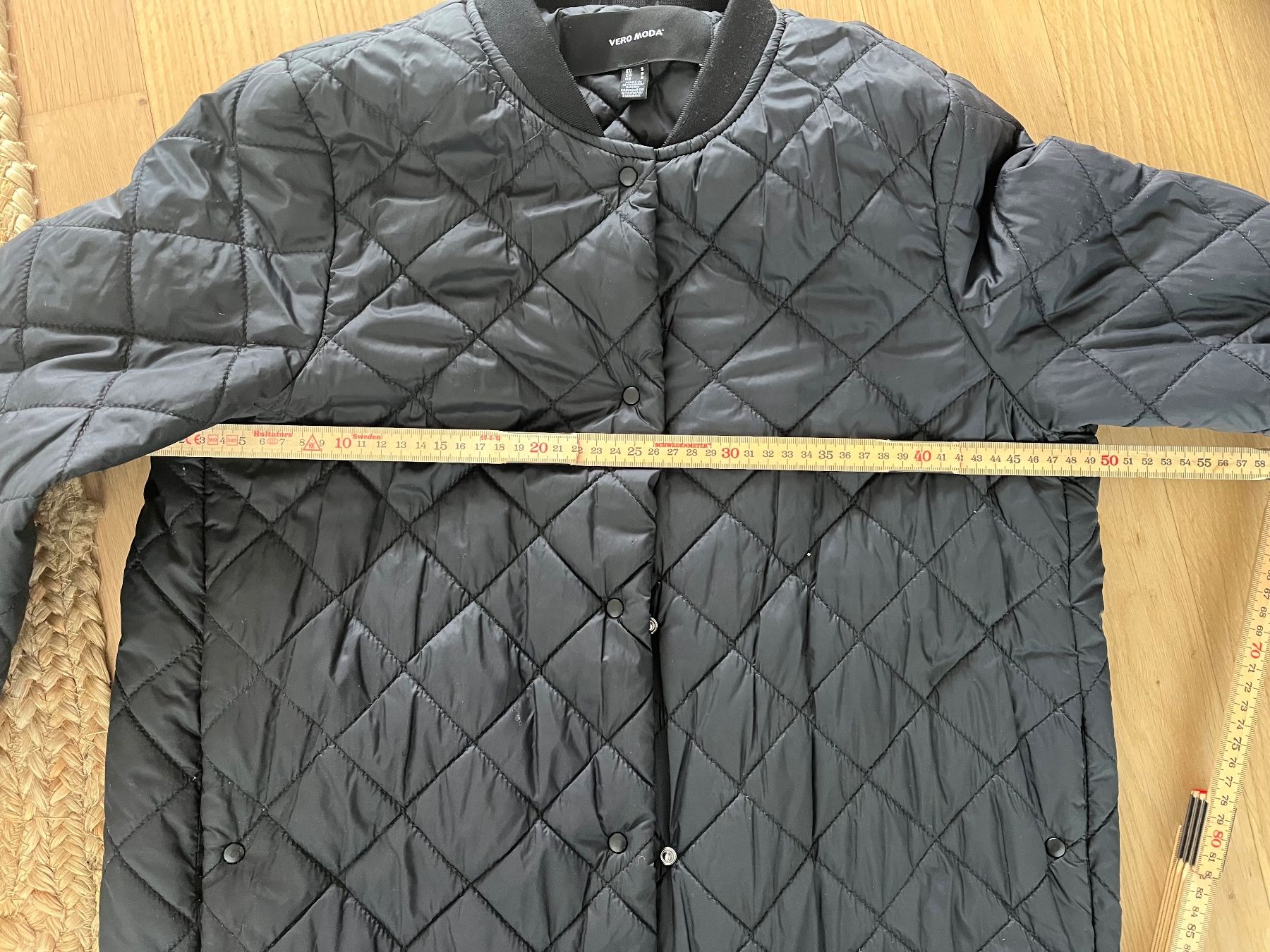 Vero Moda Jacken: Schwarze Vero Moda Übergangsjacke/ Steppjacke – Neu (gemäss Beschreibung) aus Wetzikon ZH von ev2_yg2g 4