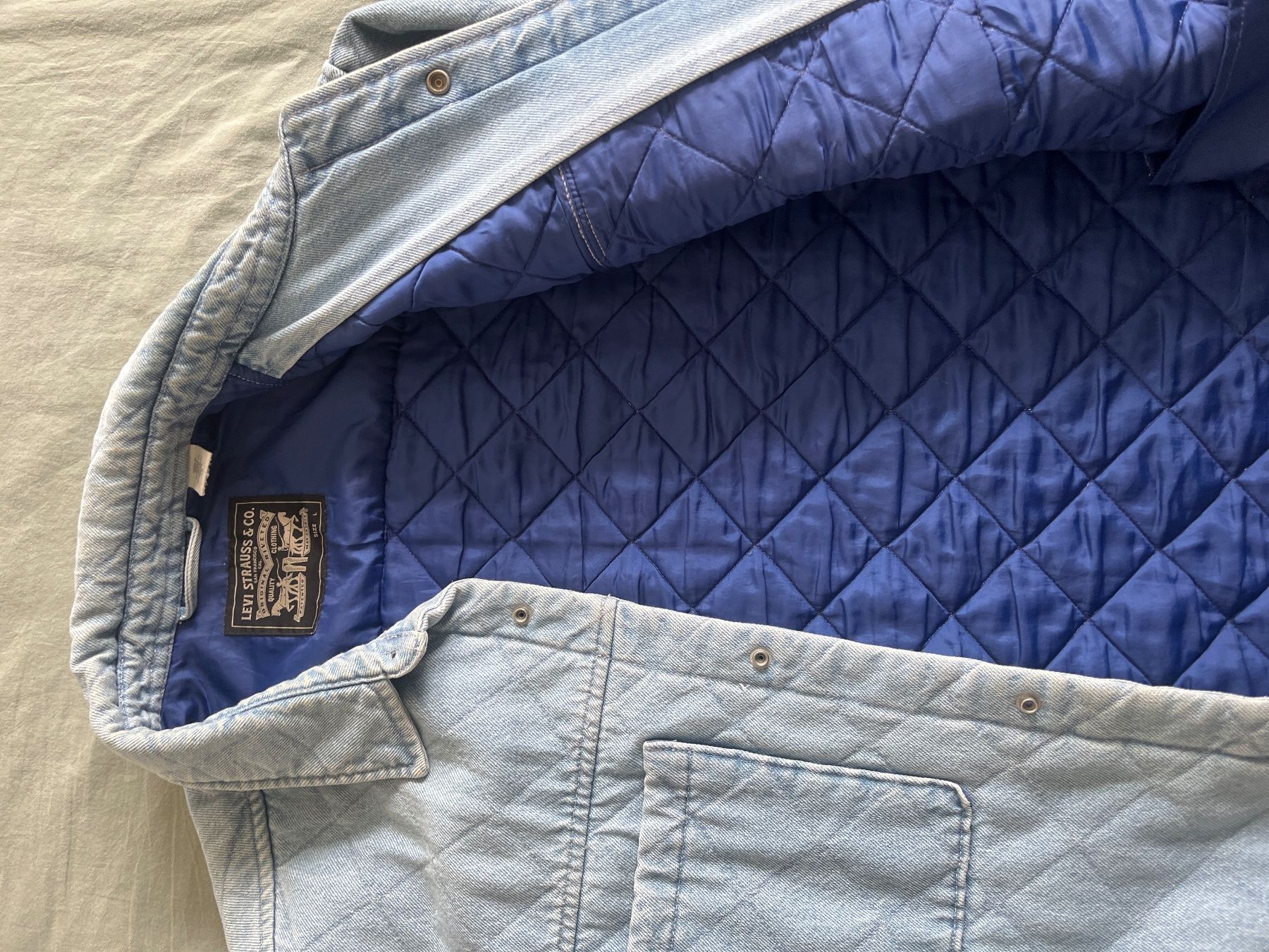 Levi's Jacken: LEVIS Ingleside Gesteppte Hemdjacke – Gebraucht aus Uitikon Waldegg von gee03 3