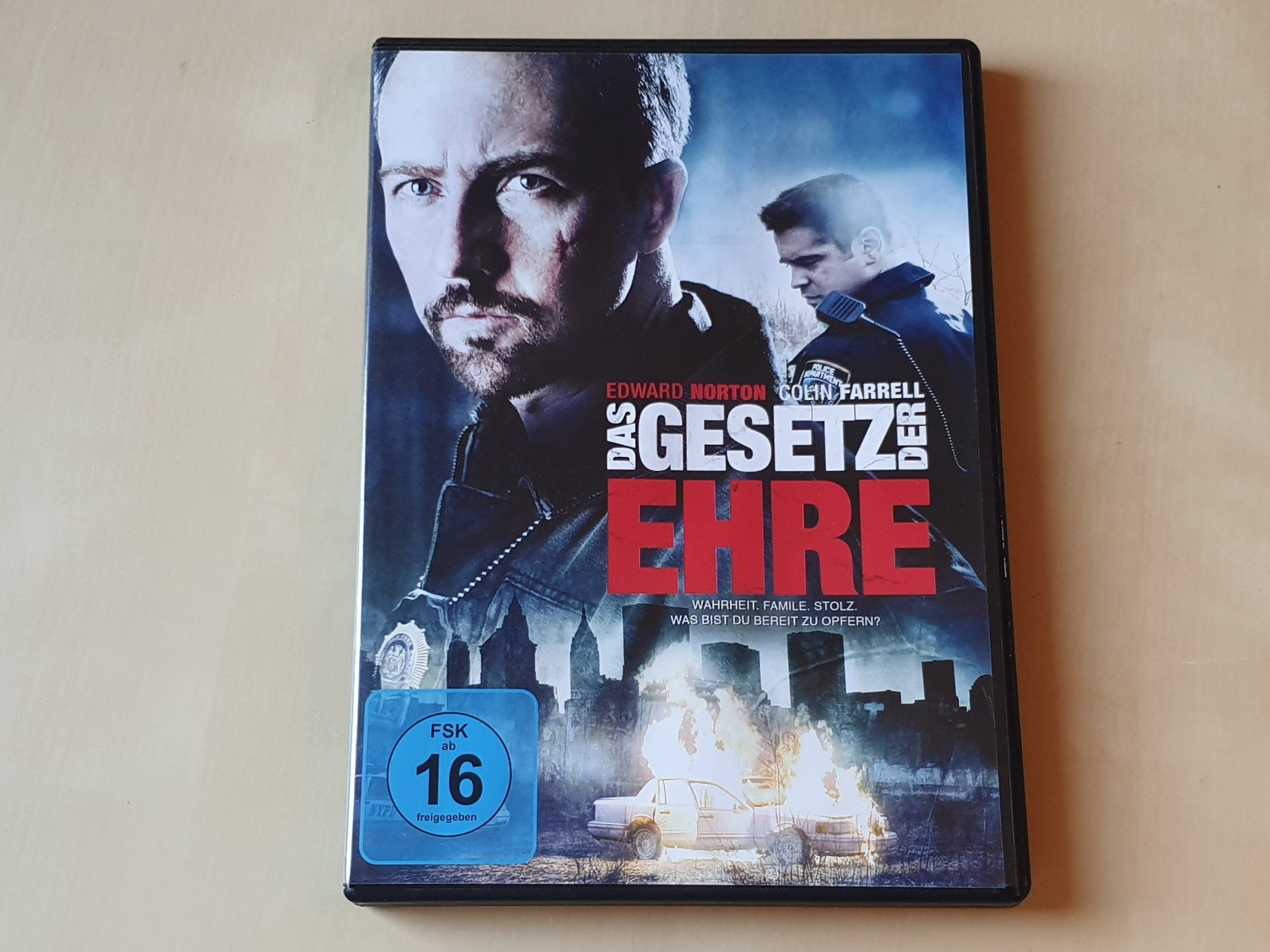 Tous les DVDs: Das Gesetz der Ehre – D'occasion à Stansstad par collectorsshop