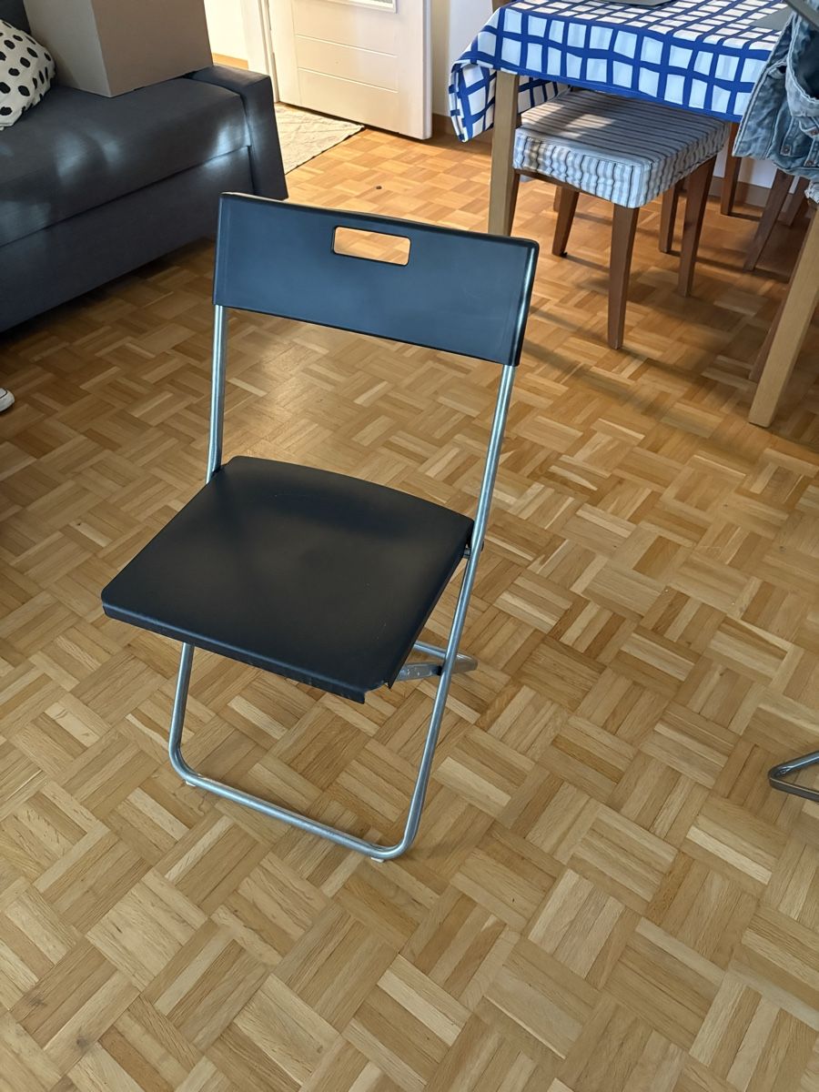 Ikea Stühle: 2x schwarzer Stuhl – Gebraucht aus Zürich von Ptomas15 1